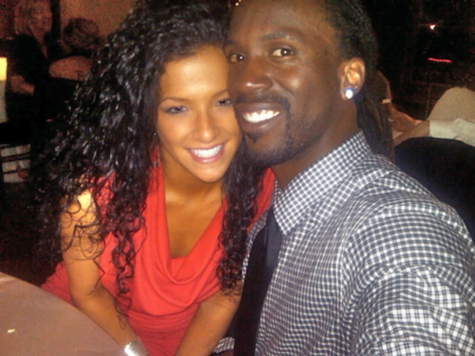 Star baseball player Andrew McCutchen publicly proposes to girlfriend on  the Ellen show